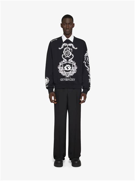 givenchy pullover silber|Givenchy crest sweatshirt.